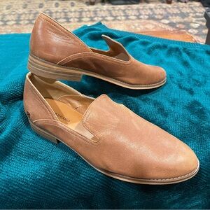 Lucky Brand Women’s Ellanzo Tan Loafers Size 10 M